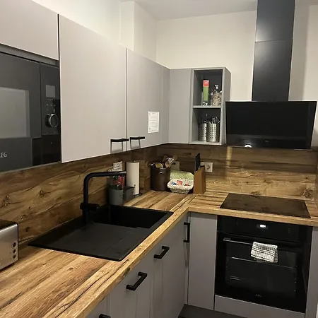 Apartment Penthouse 82 *